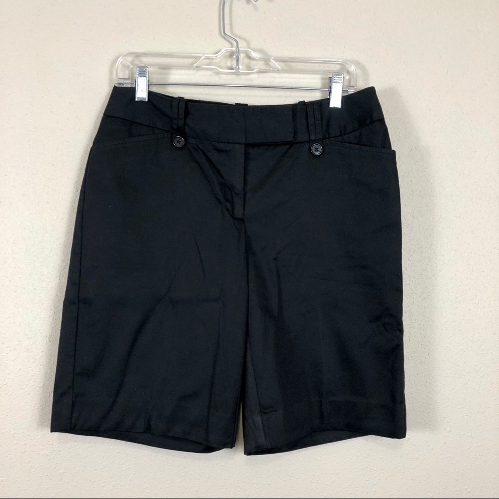 🎈5/$10 Worthington Modern Fit Black Bermuda Short